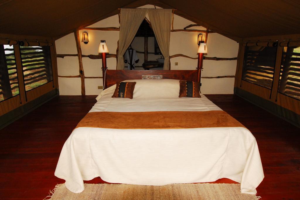 Elerai Camp Hotel Амбосели Екстериор снимка